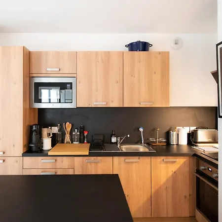 Apartment Le Cosmo - Premium Apartment W/ Terrace- Part Dieu *