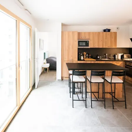 Apartment Le Cosmo - Premium Apartment W/ Terrace- Part Dieu