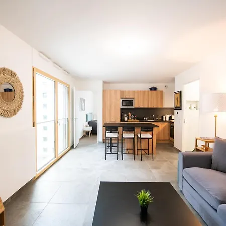 Apartment Le Cosmo - Premium W/ Terrace- Part Dieu Lyon